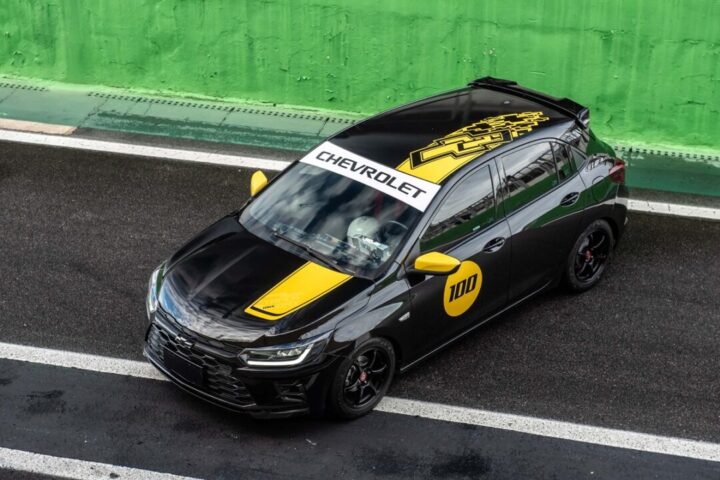 Compacto Chevrolet Onix Track Day