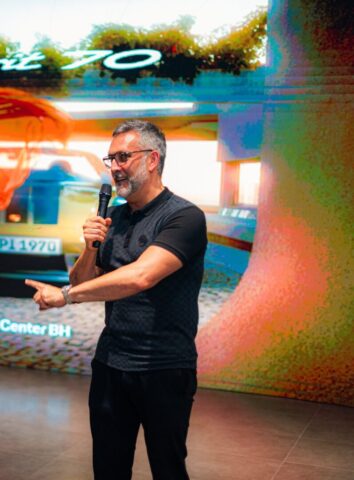 Marcelo Rohlfs na apresentação do 911 Spirit 70