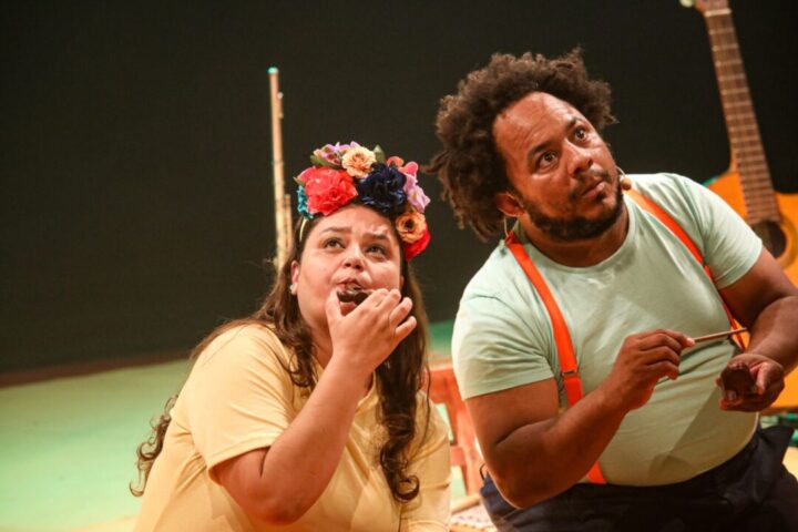 Mil e Uma Estrelas encerra temporada no Sesc Palladium Cena do espetáculo Mil e Uma Estrelas, da Cia Pé de Moleque, em apresentação no Sesc Palladium, em Belo Horizonte