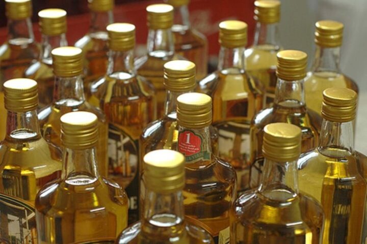 Produção de cachaça ganha reforço Produção de cachaça ganha reforço