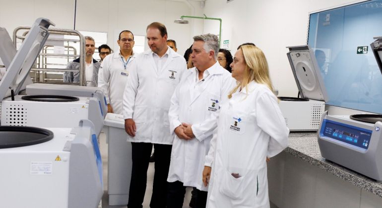 PBH inaugura unidade unificada de esterilização e laboratório central no bairro União Prefeito de BH e gestores municipais visitam a unidade unificada da Central de Material e Esterilização e do Centro Municipal de Diagnóstico Laboratorial da Prefeitura de Belo Horizonte, no bairro União
