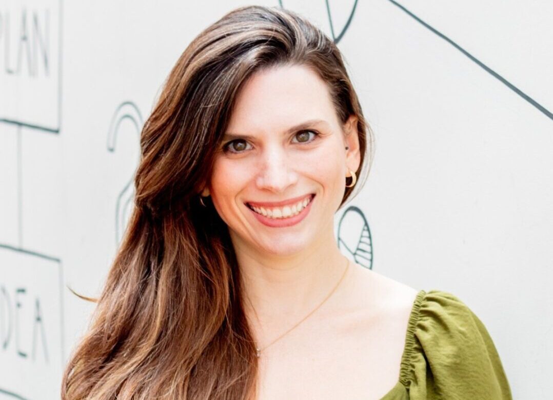Aline Seoane, diretora-executiva do CeMAIS, destaca campanha de destinação do Imposto de Renda em Belo Horizonte