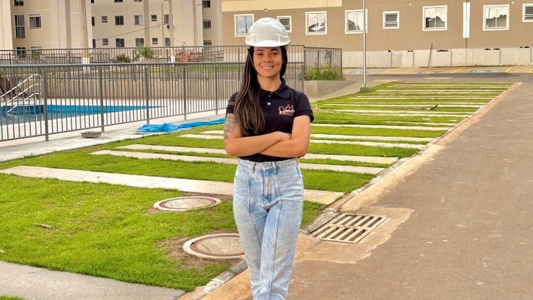 Gabriela MRV