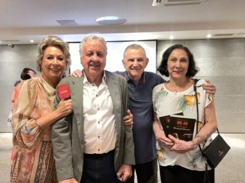 Lançamento do livro “No Ar Emanuel Carneiro”