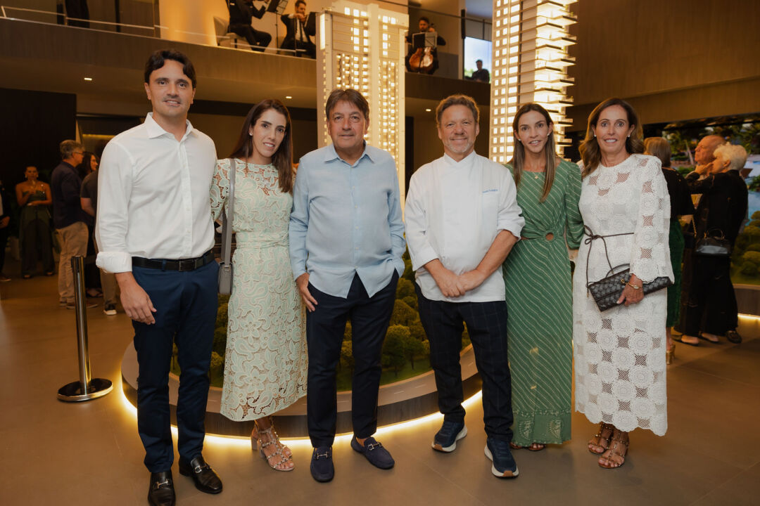Lucas Couto Renata Veiga Alex Veiga Claude Troisgros Patrícia Veiga e Heloísa Veiga