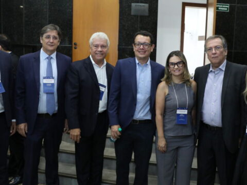 Ricardo Moreira Alexandre Figueiredo Marco Antônio Pereira Tiago Berriel Renata Diniz Vilaça Luciano Dias Roberta Bernardi (Edy Fernandes)