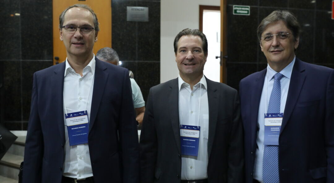 Ricardo Moreira Marcos Resende Alexandre Figueiredo