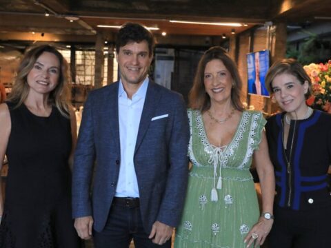Manoel Bernardes promove experiência sensorial em lançamento de coleção