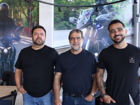 Evento da concessionária da marca indiana Bajaj Pampulha