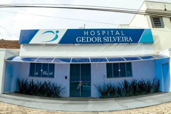 Justiça suspende internações em Hospital Justiça suspende internações em Hospital
