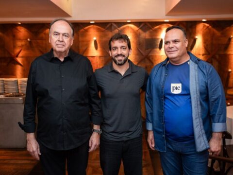 Pampulha Iate Clube que celebra 65 anos com almoço e homenagens à imprensa em BH