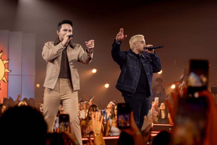 Matheus & Kauan gravam novo projeto audiovisual em BH Dupla Matheus e Kauan se apresenta durante show com público em Belo Horizonte; outra atração junto com estreia de Michael