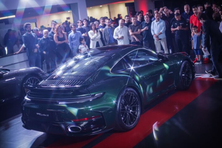 Destaques apresentação 911 Turbo (2) Destaques apresentação 911 Turbo (2)