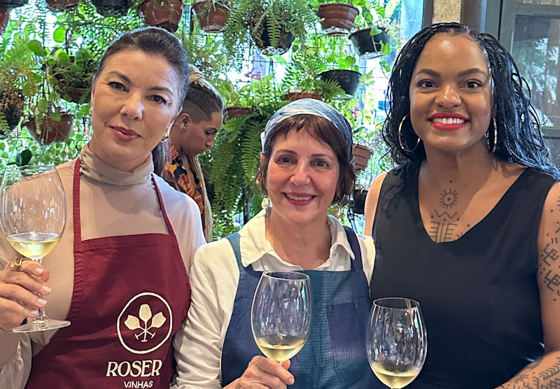 FOTO DESTAQUE Márcia Lattarini Juliana Duarte e Érika Firmo edited