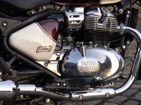 Clássica Royal Enfield Classic 650