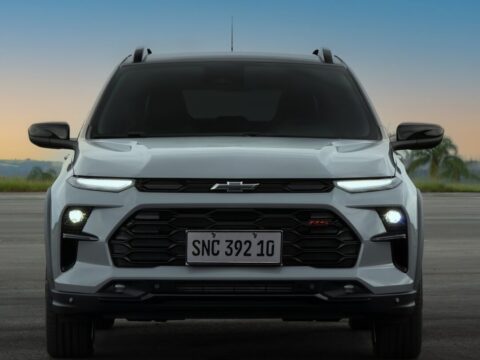 Chevrolet Sonic frente