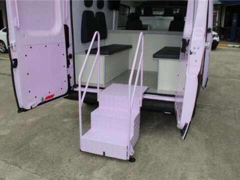 Fiat Ducato para acolhimento itinerante que leva apoio às mulheres vítimas de violência