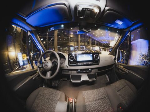 Transmissão da Sprinter automática tem nove marchas