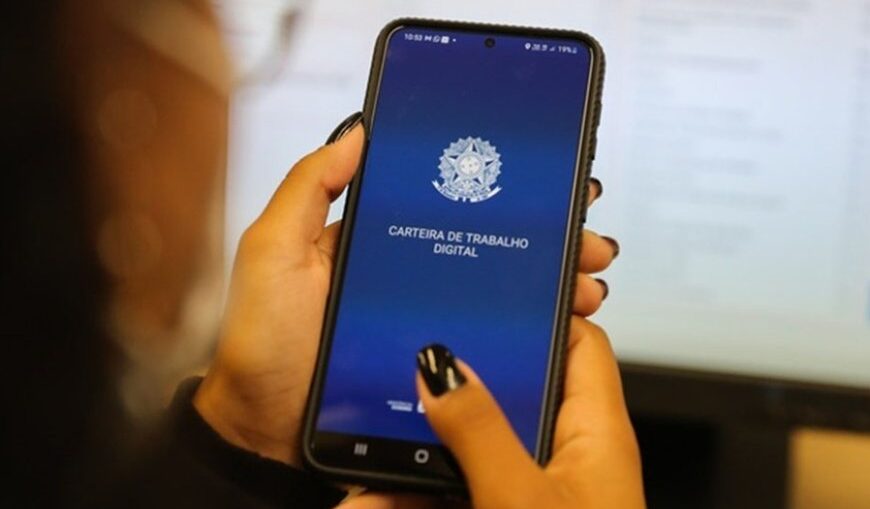 Contratações desaceleram em Minas