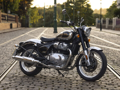 Copy of Royal Enfield Classic 650 Black Crome detail 002