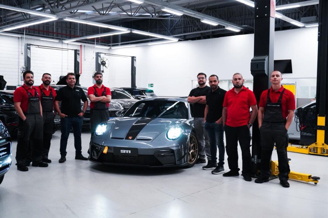 DESTAQUE 911 GT3 (992 2) com Kit Manthey (1)