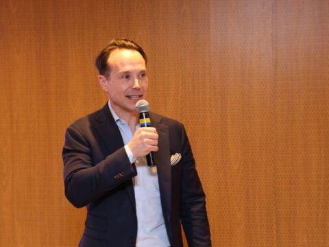 John Saunders (Edy Fernandes) 2