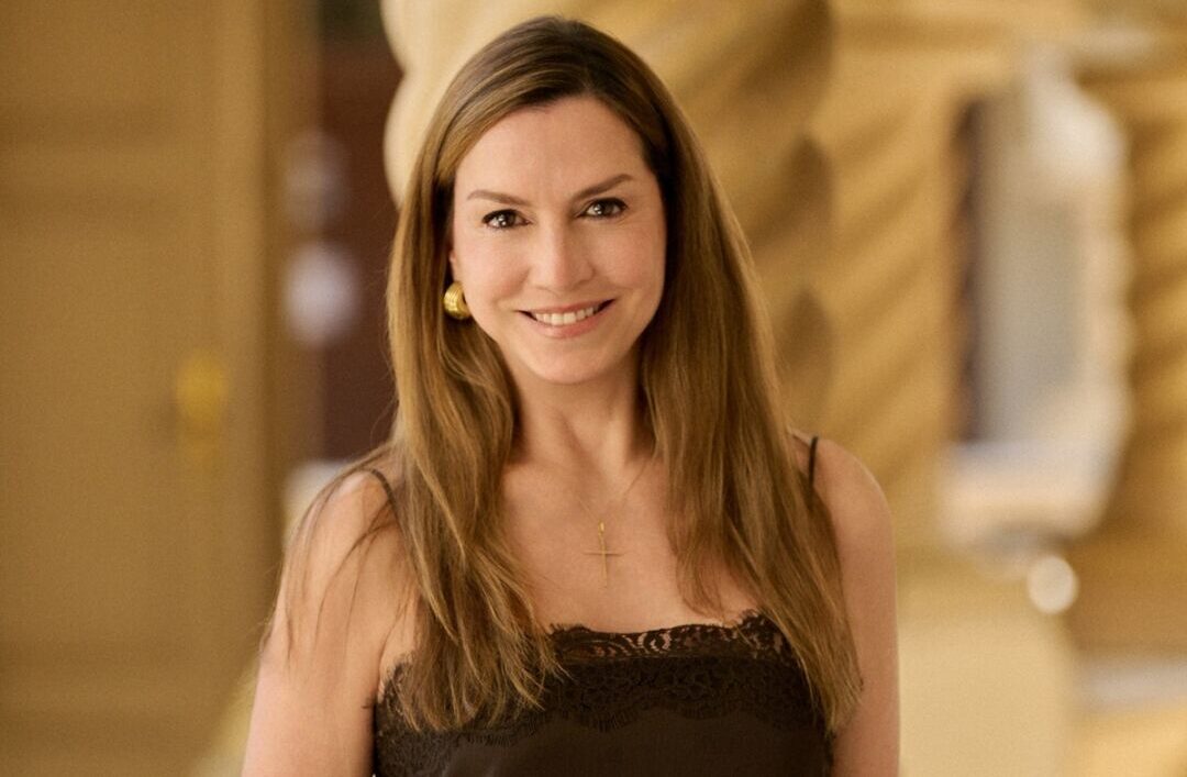 Arquiteta mineira leva o luxo da arte feita à mão para a Modernos Eternos BH