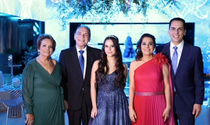 Maria Carmen Gorgulho Canningham Raul Luiz Cunningha Gabriela e Daniela Cunningham Ricardo Gorgulho (Edy Fernandes