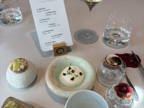 Sete amuse bouches representando as sete castas de Champagne no Arbane