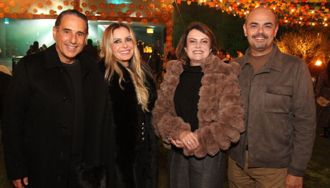 Argeo Géo, Cris Carneiro, Cristiana Renault e Mateus Simões durante tradicional festa junina realizada no Condomínio Capitão do Mato, em Nova Lima