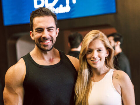 Clube de alto luxo abre as portas para convidados em noite exclusiva de pré-estreia
