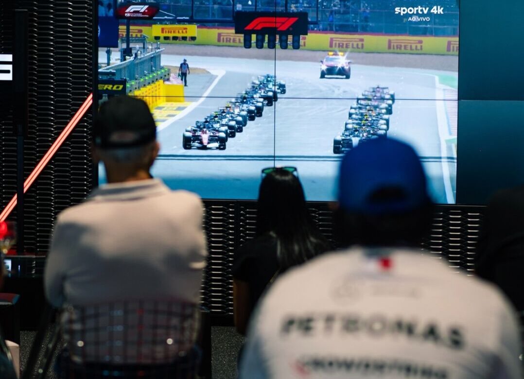 Fórmula 1 aproxima clientes da Mercedes-Benz em BH