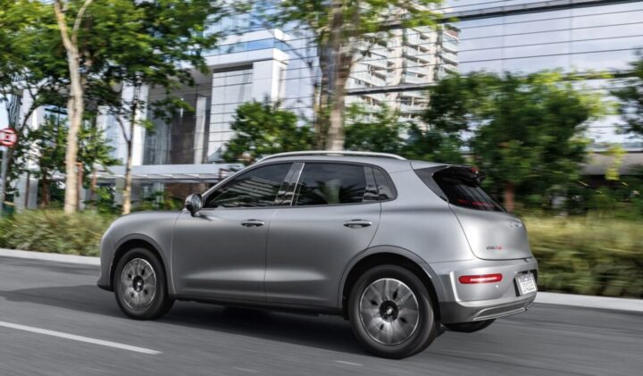 ORA 5 ambientada 1 GWM entra na disputa dos SUVs elétricos com o inédito Ora 5