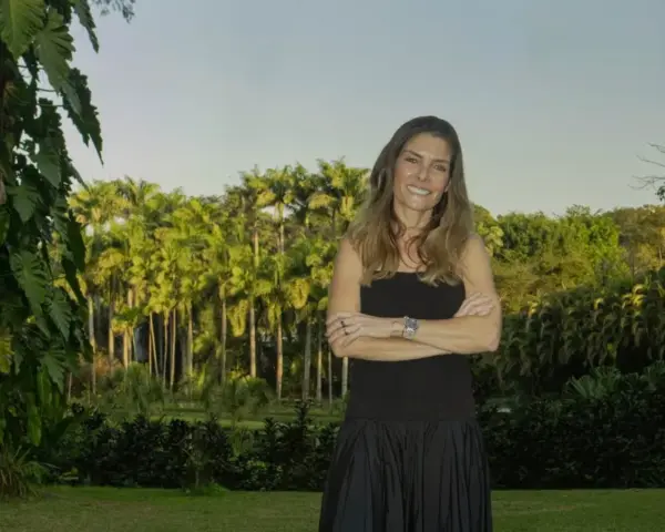 CEO do hotel Clara Arte, no Inhotim, Taiza Krueder