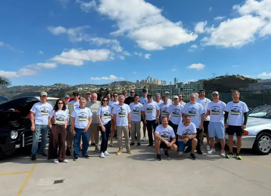 Clássicos sobre rodas movimentam encontro de antigomobilismo em Nova Lima