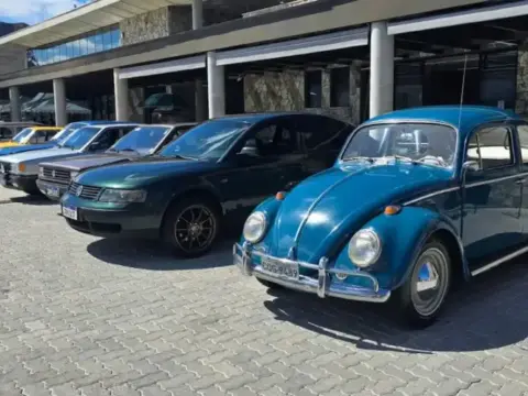 Encontro de carros cláasicos no Nascentes Vale dos Cristais