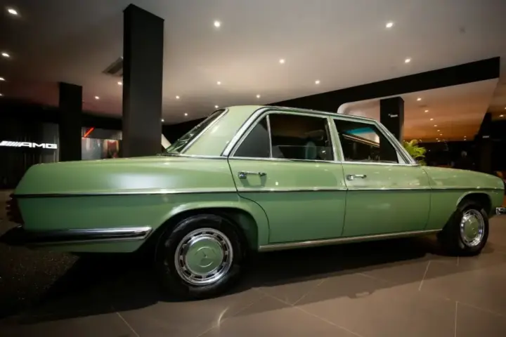 Expo na concessionária de BH Bamaq Mercedes
