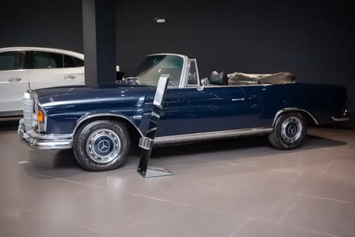 Expo na concessionária de BH Bamaq Mercedes