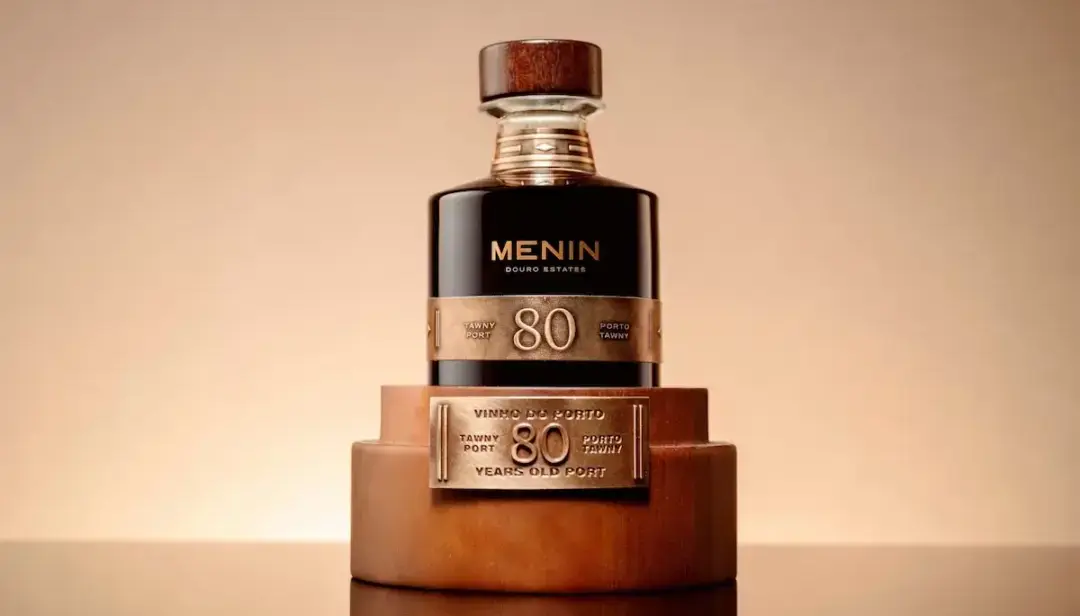 Vinho do Porto de 80 anos bate recorde histórico no International Wine Challenge