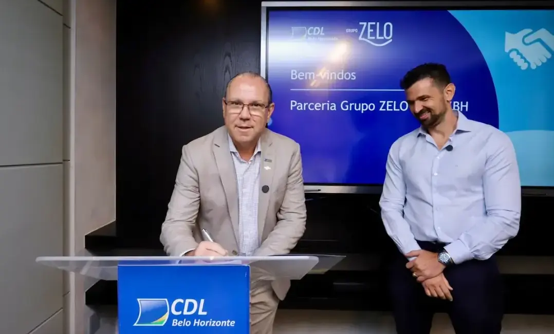 Assinatura parceria CDLBH e Grupo Zelo