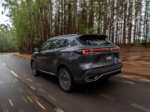 CAOA CHANGAN CS55 0010