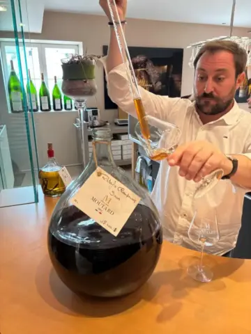 Degustação de Ratafia envelhecida 5 anos Degustação de Ratafia envelhecida 5 anos
