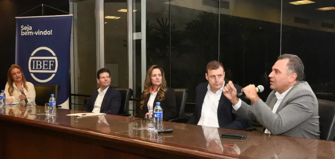 Riscos da inadimplência mobilizam debate entre executivos de finanças