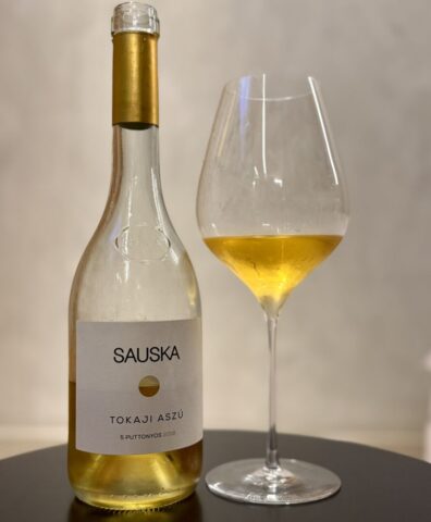 Notinha 2 Sauska Tokaji Aszú 5 Puttonyos 2019 (1) Notinha 2 Sauska Tokaji Aszú 5 Puttonyos 2019 (1)