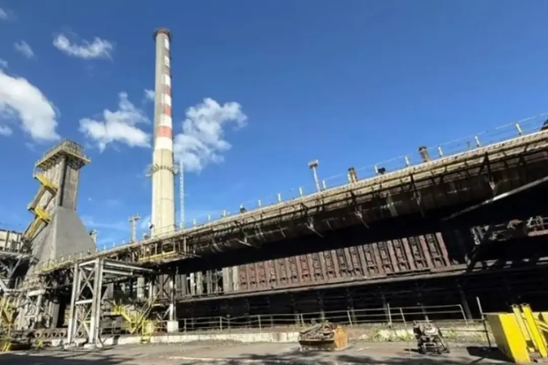 Estrutura industrial da Usiminas em Ipatinga, onde será realizada a reconstrução da Bateria 4 da Coqueria 2 em projeto de R$ 1,7 bilhão