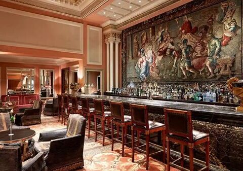 Alexander's Bar