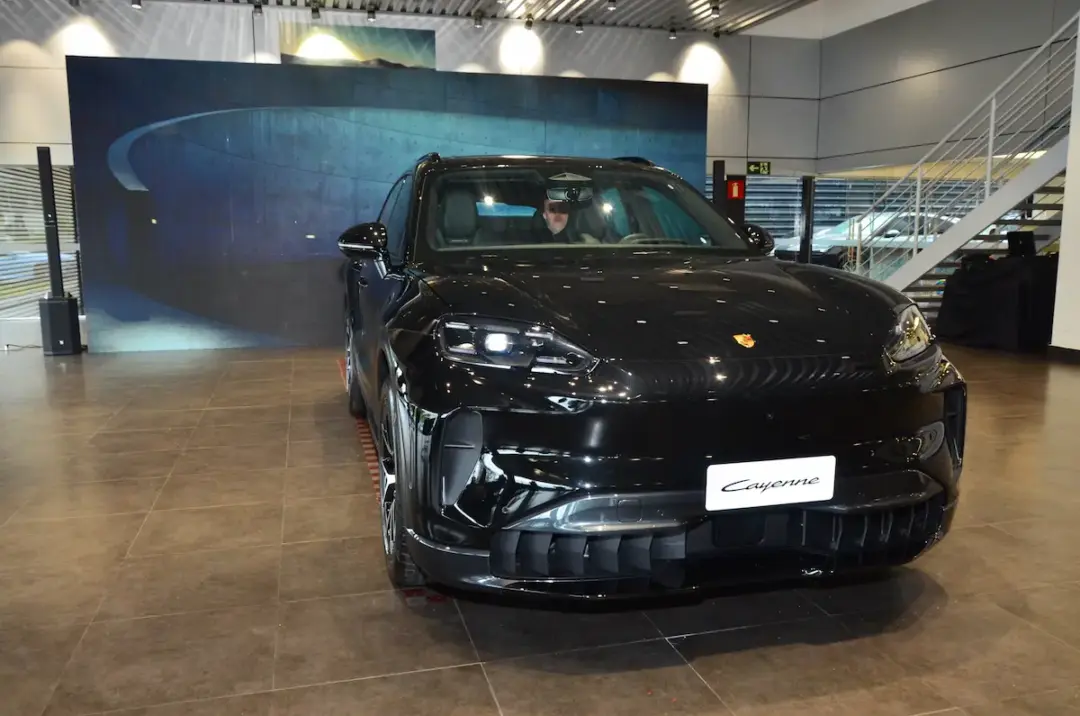 Porsche Cayenne Turbo Electric: performance e estilo marcam lançamento em BH