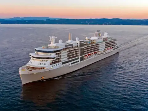 DESTAQUE Silver Nova Ship at Sea Drone DJI 0137 1024x768
