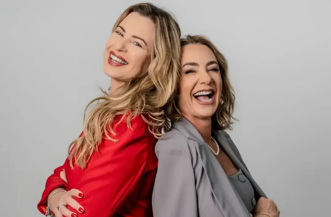 Podcast Histórias Reaiss transforma relatos de vida em coletânea com 22 autores
