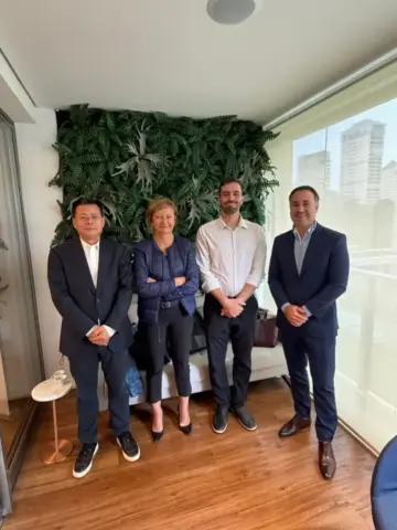 João Zhao Anne Severin Claudio Jannini Mano e Daniel Manucci João Zhao Anne Severin Claudio Jannini Mano e Daniel Manucci